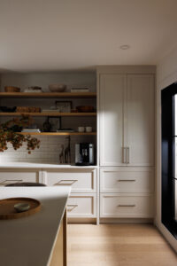Lakeshore Rd - Mike Barry Architectural Photography